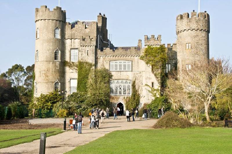 Le château de Malahide est l'un des meilleurs châteaux d'Irlande 